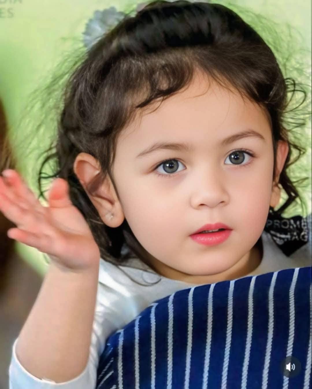 Raha Kapoor (Daughter of Ranbeer Kapoor & Alia Bhatt), Birth Date, Pic, Birthday, Wiki, Eye Color, Net Worth, Biography & More