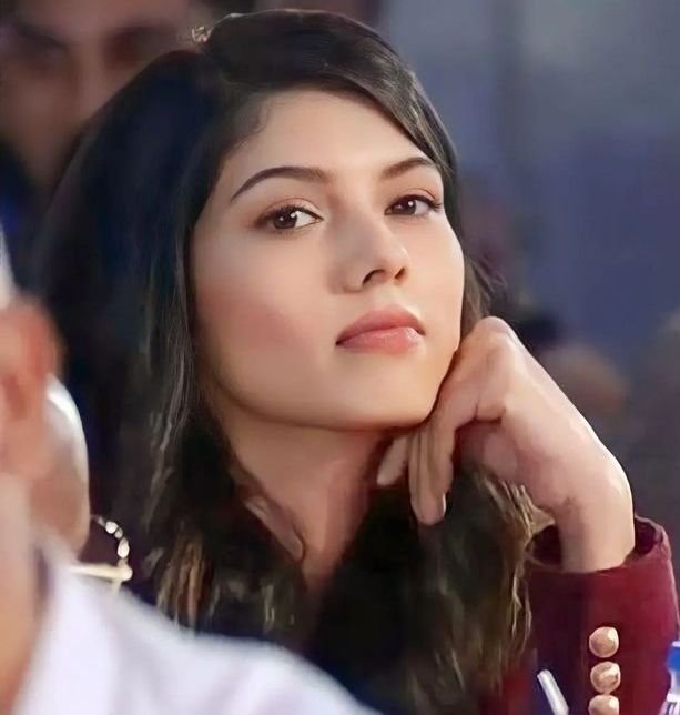 Kavya Maran Wiki, Biography, Age, Date of Birth, Figure, Marital Status, Husband, Family, Children, Religion, Caste, Net Worth & More.