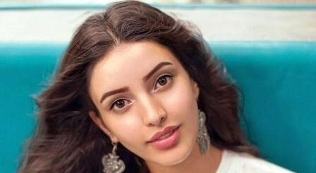 Tripti Dimri Wiki, Biography, Age, Date of Birth, Height, Weight, Figure, Boyfriend, Marital Status, Husband Name, Family, Children, Religion, Caste, Net Worth & More.