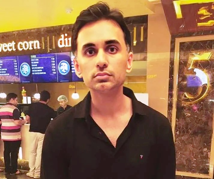Rahul Mody Wiki, Biography, Age, Date of Birth, Marital Status, Wife, Girlfriend, Family, Children, Religion, Caste, Net Worth & More.