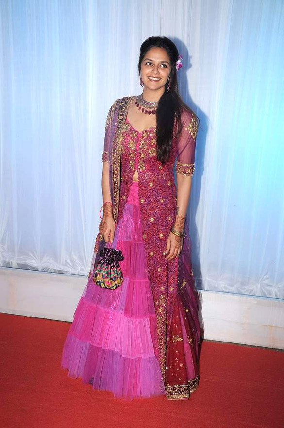 Esha Deol photo 3